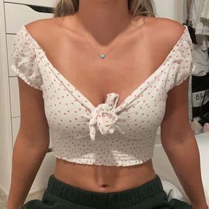 Cute Pacsun Top